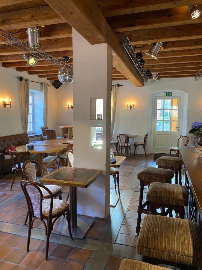 Bed and Breakfast Felsenmuehle Neuleiningen Экстерьер фото