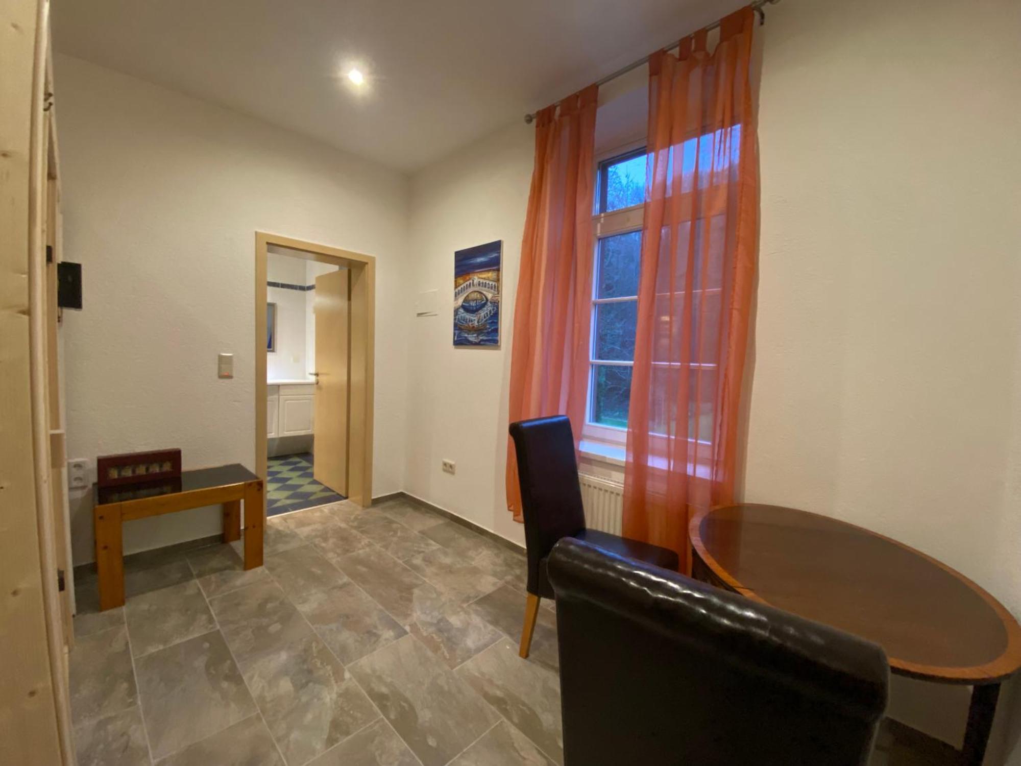 Bed and Breakfast Felsenmuehle Neuleiningen Экстерьер фото