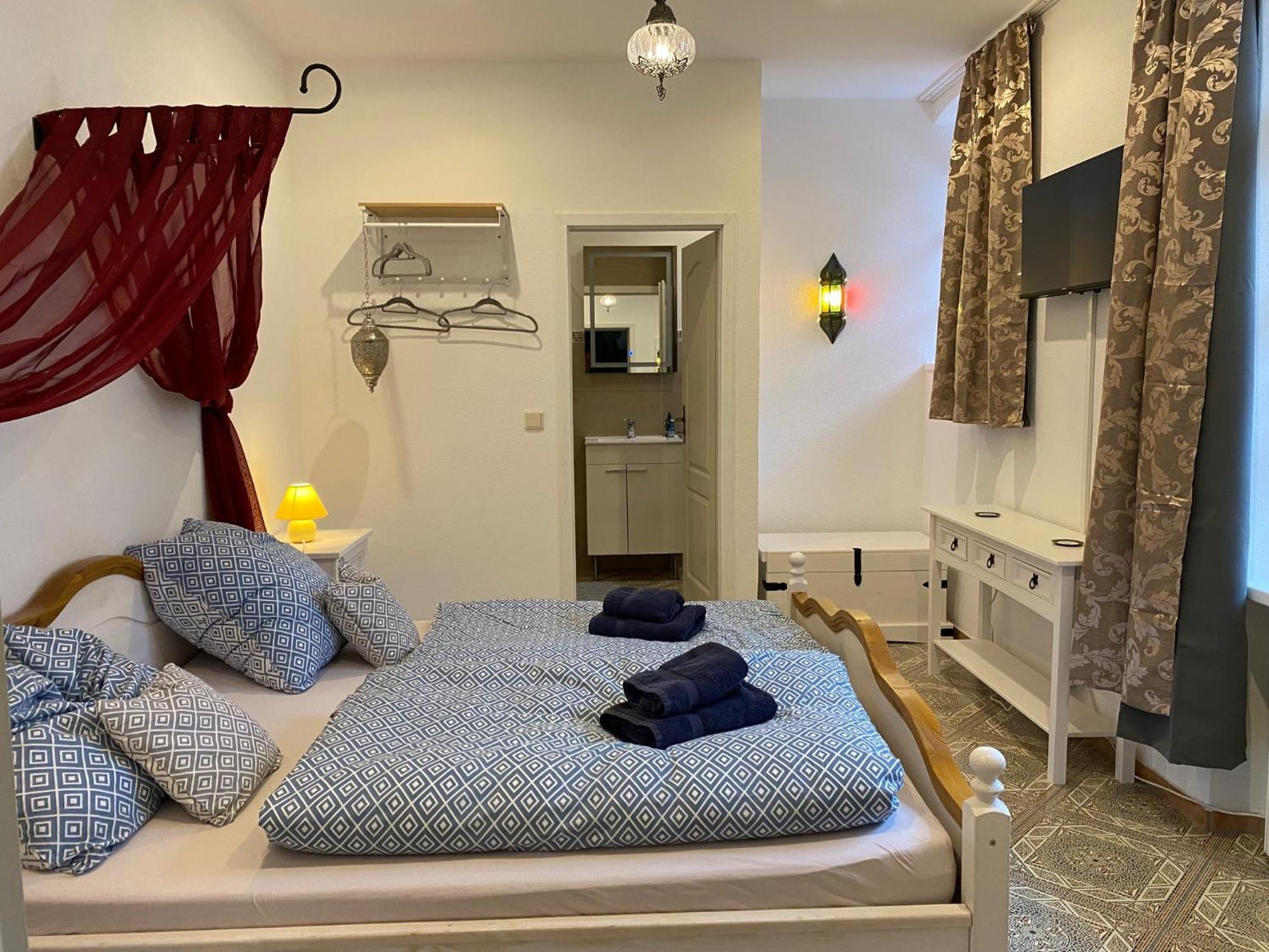 Bed and Breakfast Felsenmuehle Neuleiningen Экстерьер фото
