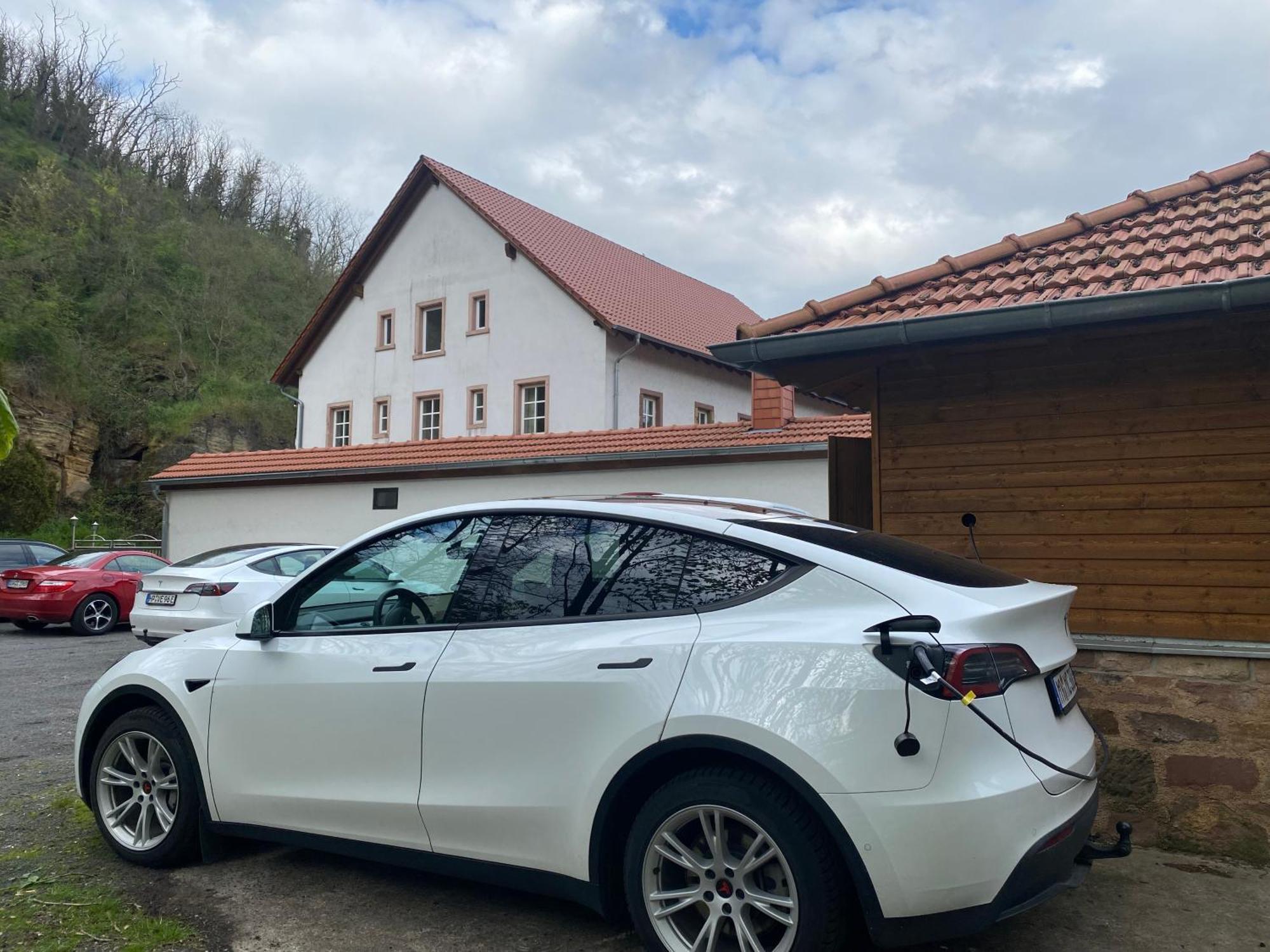 Bed and Breakfast Felsenmuehle Neuleiningen Экстерьер фото