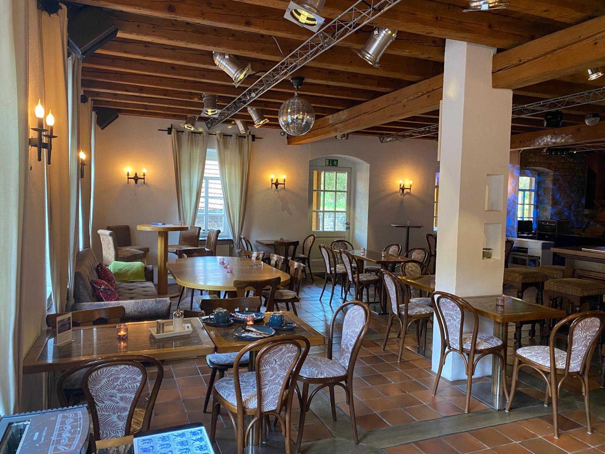 Bed and Breakfast Felsenmuehle Neuleiningen Экстерьер фото