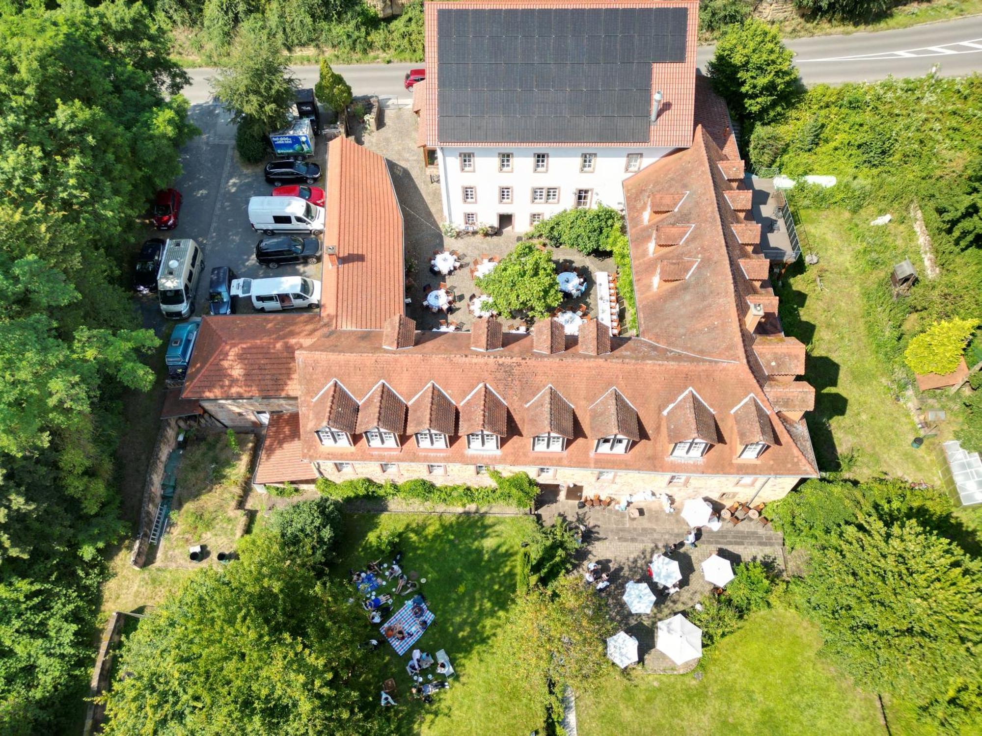 Bed and Breakfast Felsenmuehle Neuleiningen Экстерьер фото